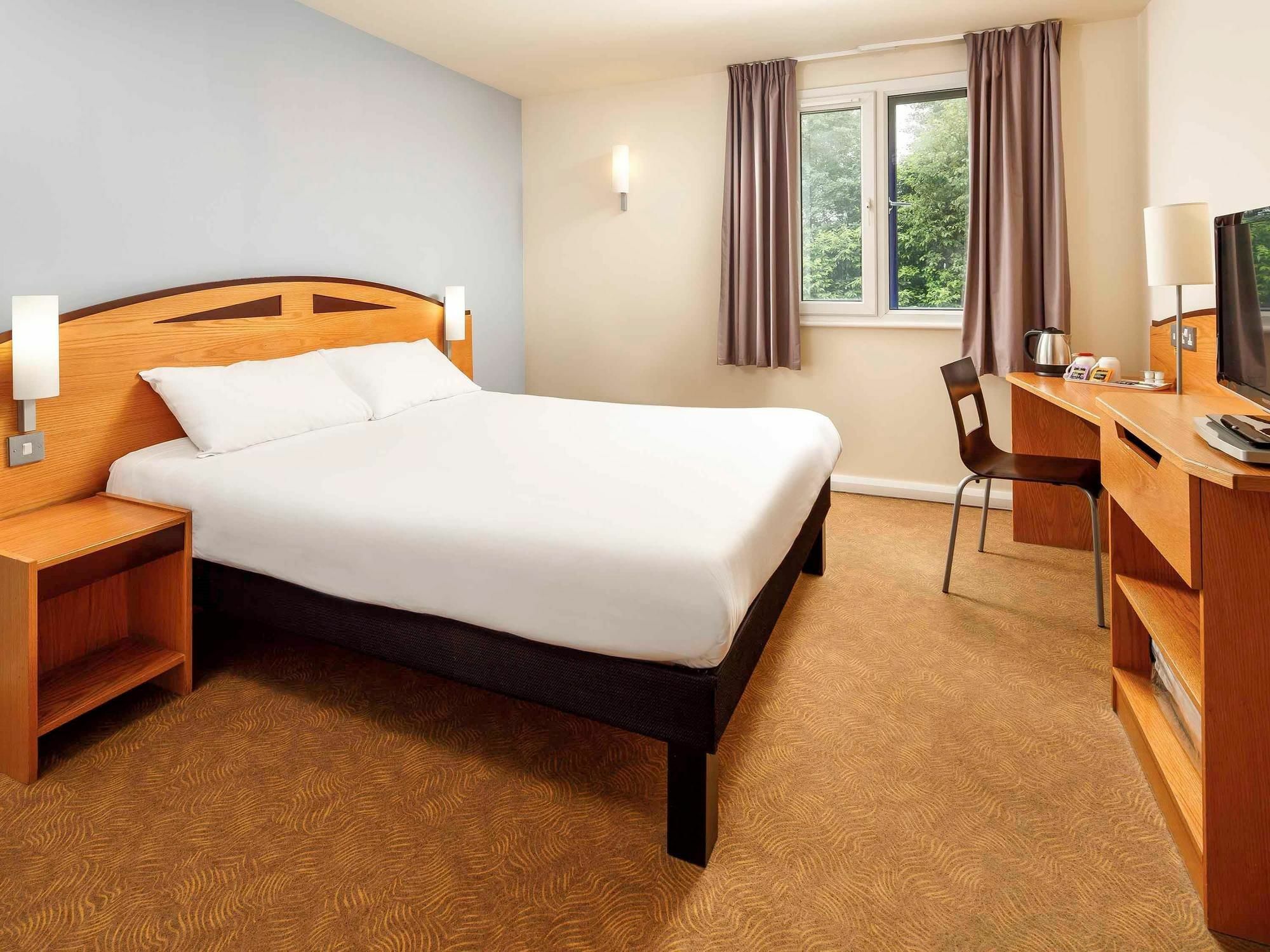 Ibis Lincoln Hotel North Hykeham Exterior photo